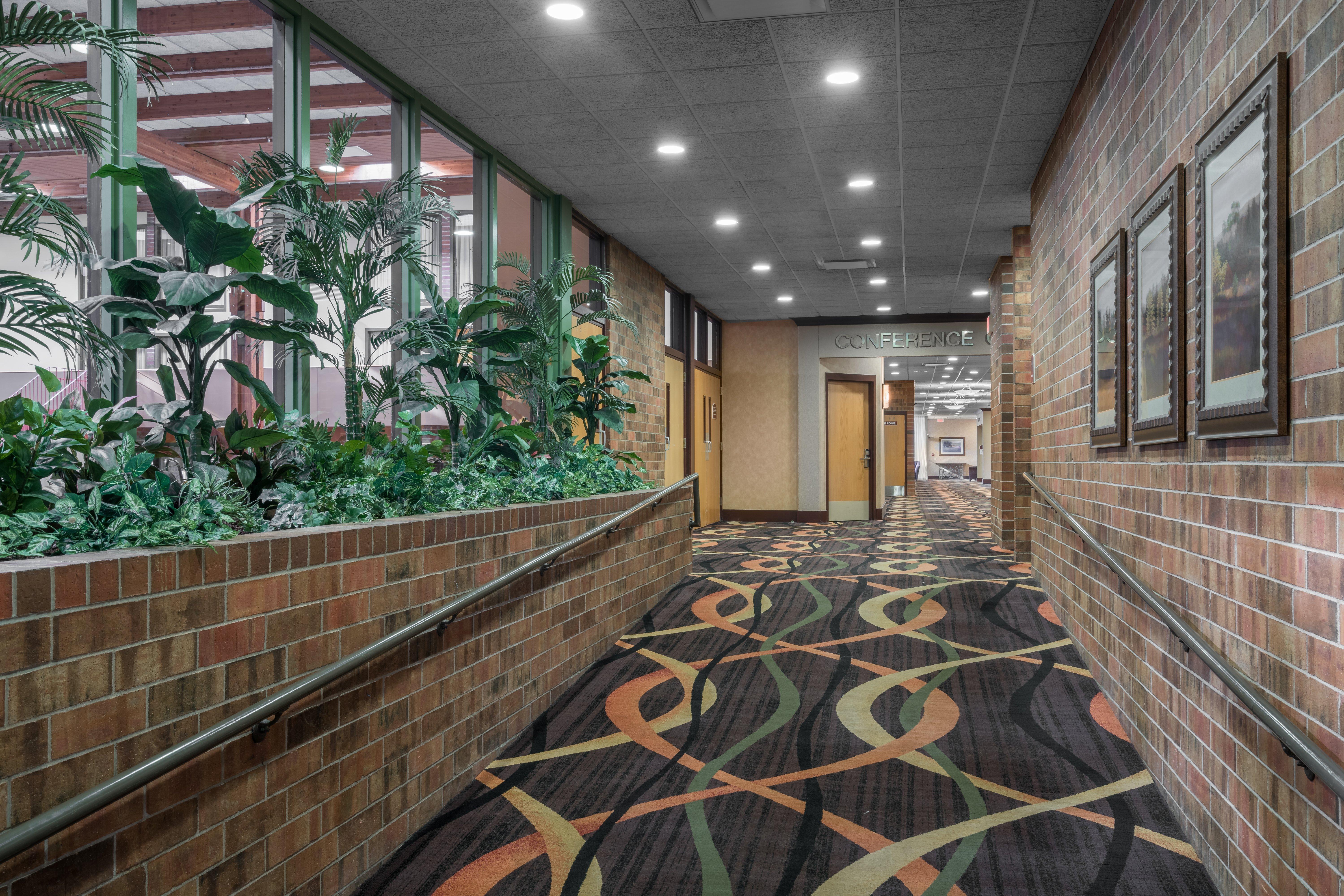 Holiday Inn & Suites St. Cloud By Ihg Exterior photo